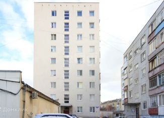 Трехкомнатная квартира на продажу, 54 м2, поселок Нивенское, Советская улица, 27