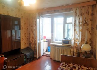 Продаю 2-комнатную квартиру, 47.9 м2, Смоленск, улица Рыленкова, 13