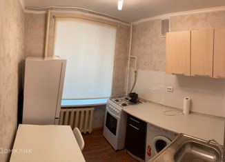 Аренда 2-ком. квартиры, 44 м2, Москва, улица Артамонова, 12к2, улица Артамонова