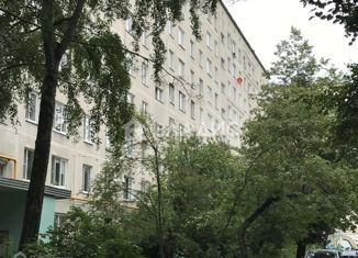 Продаю двухкомнатную квартиру, 50 м2, Москва, улица Генерала Тюленева, 7к2, метро Тёплый Стан