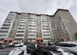 Продам 3-ком. квартиру, 63 м2, Екатеринбург, метро Геологическая, Бисертская улица, 16к1