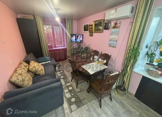 Продается трехкомнатная квартира, 54 м2, Красноярск, Центральный район, улица Карла Маркса, 135