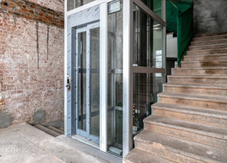 Офис на продажу, 2212 м2, Москва, Софийская набережная, 34с6, район Якиманка