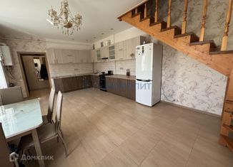 Продаю таунхаус, 70 м2, сельский посёлок Новинки, Урожайный проезд, 8