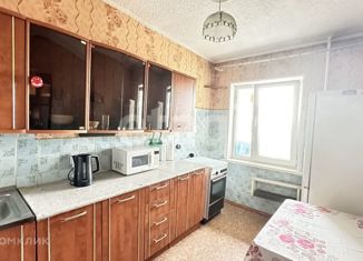 Продается 2-ком. квартира, 50.2 м2, Бурятия, улица Гагарина, 77А