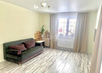 Продаю двухкомнатную квартиру, 60.4 м2, деревня Куюки, 9-й квартал, 10, ЖК Светлый