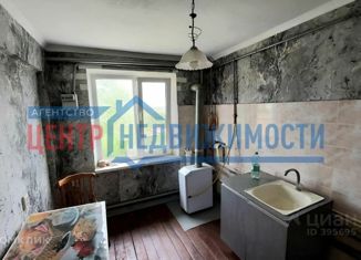 Продажа 2-ком. квартиры, 45.6 м2, Темрюк, улица Розы Люксембург, 65