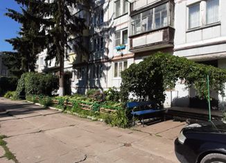Сдаю в аренду однокомнатную квартиру, 31 м2, Мценск, улица Карла Маркса