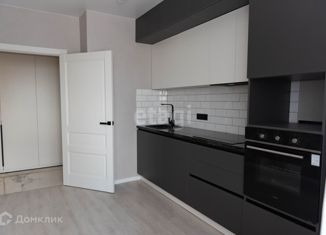 Продажа 2-ком. квартиры, 60 м2, Оренбург, проспект Победы, 153