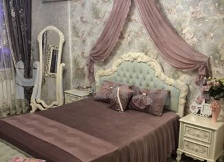 Продам 3-комнатную квартиру, 72.2 м2, Волгодонск, улица Ленина, 111