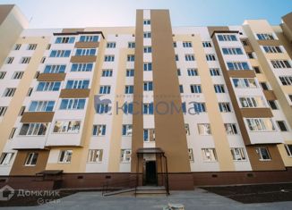 Продаю 2-ком. квартиру, 61 м2, Ставрополь, улица Чапаева, 4/1Б, микрорайон № 15