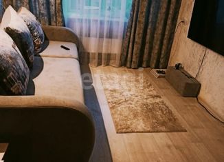 Продается 3-комнатная квартира, 50 м2, Черногорск, проспект Космонавтов, 27