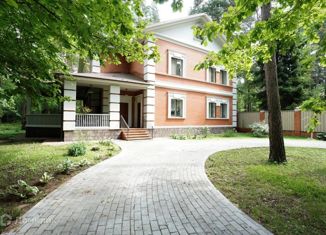 Продаю дом, 380 м2, поселок Горки-2