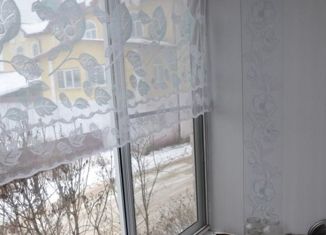 Продаю 2-ком. квартиру, 48.8 м2, Осташков, переулок Адрианова, 10