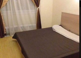 Аренда двухкомнатной квартиры, 60 м2, Москва, Вильнюсская улица, 7к2, метро Ясенево