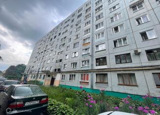 Продаю 3-комнатную квартиру, 64 м2, Владикавказ, улица Шмулевича, 16к1, Иристонский муниципальный округ