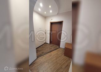 Продам 2-комнатную квартиру, 72.3 м2, Тюмень, улица Демьяна Бедного, 83к1