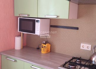 Сдаю в аренду 1-комнатную квартиру, 30 м2, Сургут, проспект Ленина, 28