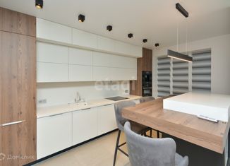 Продается 2-ком. квартира, 55 м2, Ухта, улица М.К. Сидорова, 5