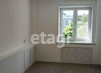 Продам комнату, 12 м2, Калуга, улица Огарёва, 20, Московский округ