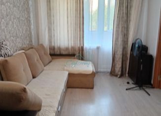 Продажа 4-комнатной квартиры, 60.8 м2, Орск, улица Комарова, 16