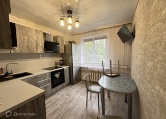 Аренда двухкомнатной квартиры, 52 м2, Ачинск, улица Культуры, 3