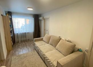 Продается 2-ком. квартира, 38.5 м2, село Ракитное, Школьный переулок, 3