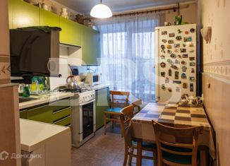 Сдам в аренду двухкомнатную квартиру, 44.6 м2, Санкт-Петербург, Новоизмайловский проспект, 3, метро Электросила