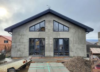 Продаю дом, 252 м2, Ессентуки, улица имени А. Трощева