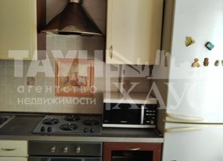 Сдаю двухкомнатную квартиру, 47 м2, Балаково, улица 20 лет ВЛКСМ, 58