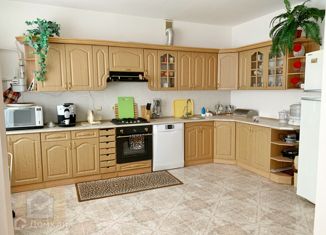 Продаю 5-комнатную квартиру, 158.5 м2, Евпатория, проспект Победы, 71