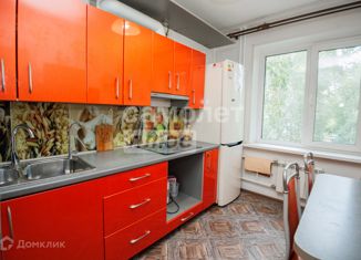 Продается 2-ком. квартира, 49 м2, Томск, Октябрьский район, улица Сергея Лазо, 6/2