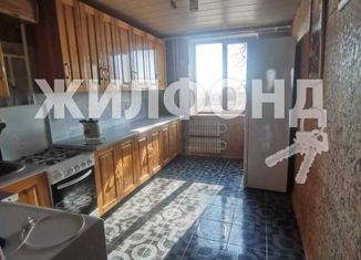 3-комнатная квартира на продажу, 71 м2, село Толмачево, Трудовая улица, 14