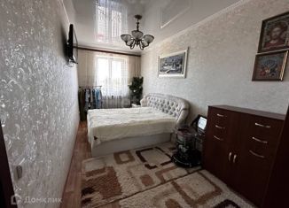 3-комнатная квартира на продажу, 70 м2, Симферополь, Севастопольская улица, 24