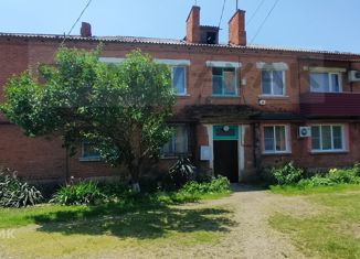 Продается четырехкомнатная квартира, 56.4 м2, посёлок Родниковый, улица Мира, 26