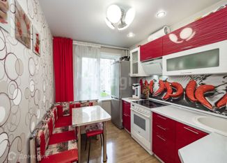 3-комнатная квартира на продажу, 63 м2, Новосибирск, Линейная улица, 47, метро Заельцовская