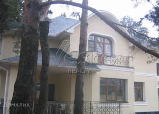 Продажа дома, 200 м2, деревня Жуковка