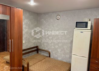 Продаю комнату, 100 м2, Мурманск, улица Олега Кошевого, 3