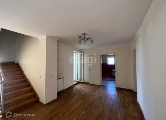 Продаю дом, 580 м2, Краснодар, микрорайон Центральный