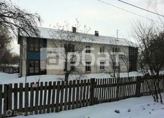 Продаю 2-комнатную квартиру, 41.7 м2, село Петрилово, село Петрилово, 44