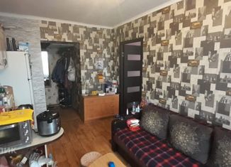 Двухкомнатная квартира на продажу, 40.5 м2, Евпатория, улица Крупской, 44