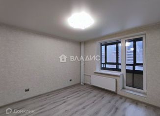 Продам 1-ком. квартиру, 32 м2, Мурино, улица Шувалова, 14, ЖК Созвездие