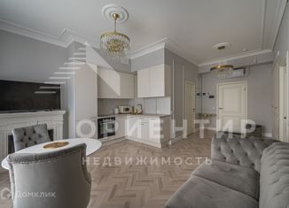 Продаю двухкомнатную квартиру, 46 м2, Екатеринбург, улица Попова, 18, улица Попова