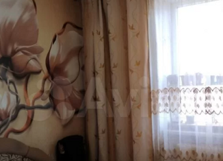 Трехкомнатная квартира на продажу, 70.5 м2, Крым, микрорайон имени Генерала Корявко, 27
