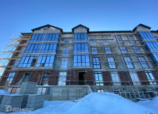 Продам 1-ком. квартиру, 38 м2, Нальчик, Солнечная улица, 8к1