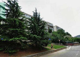 Продаю трехкомнатную квартиру, 70.4 м2, Балаклава, улица Богдана Хмельницкого, 8