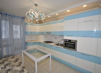 Сдается в аренду 1-комнатная квартира, 45 м2, Севастополь, Античный проспект, 20