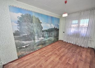 Продается трехкомнатная квартира, 55.6 м2, Ишимбай, улица Гагарина, 78