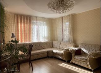 Двухкомнатная квартира на продажу, 75 м2, Чувашия, Университетская улица, 38к1