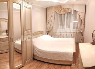 Продам 3-ком. квартиру, 76 м2, Ставрополь, улица Доваторцев, 73/1, микрорайон №30